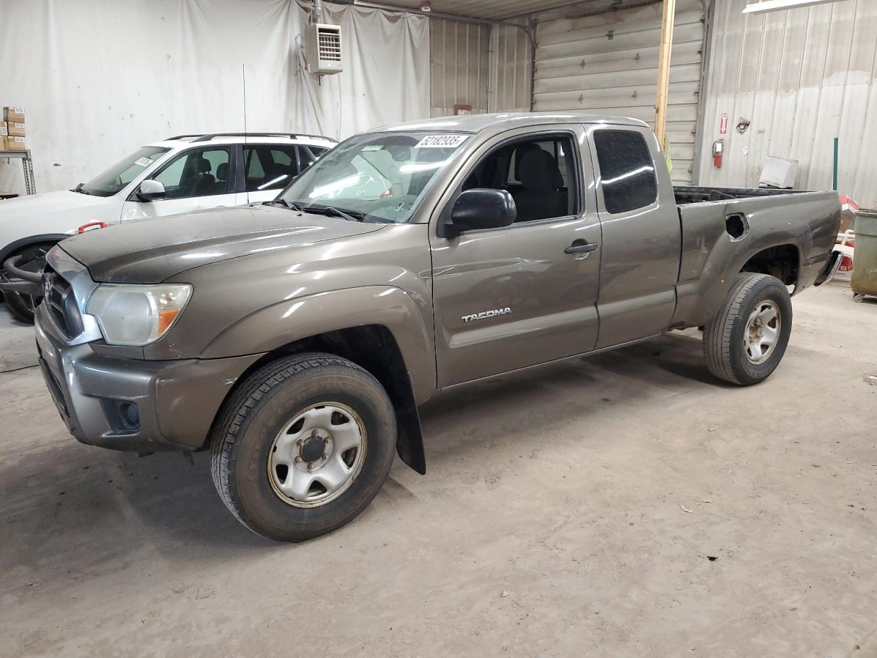 TOYOTA TACOMA ACC 2013