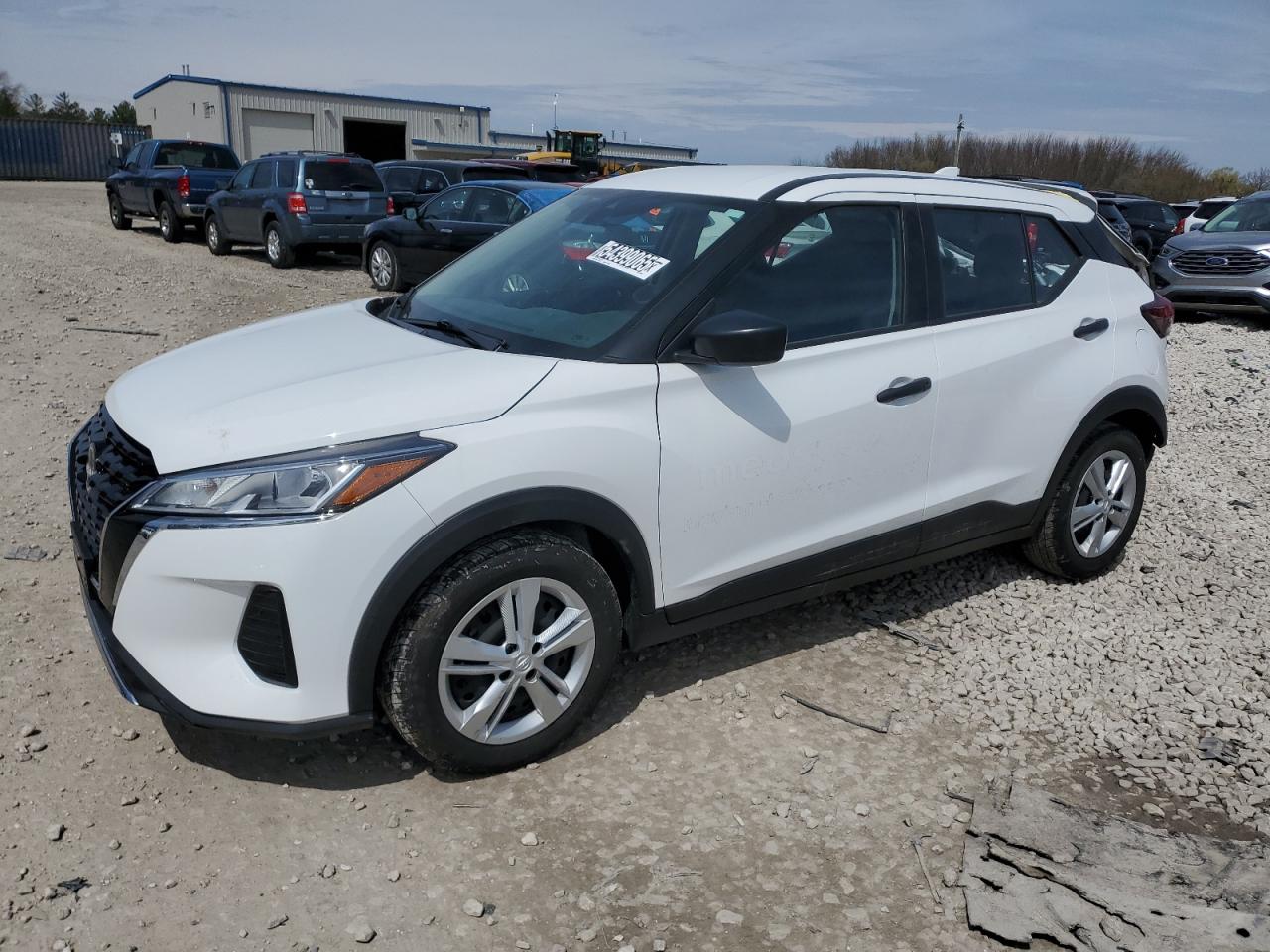 NISSAN KICKS S 2023