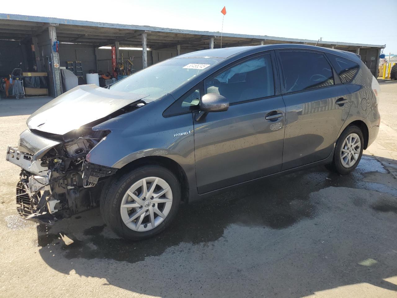 TOYOTA PRIUS V 2012