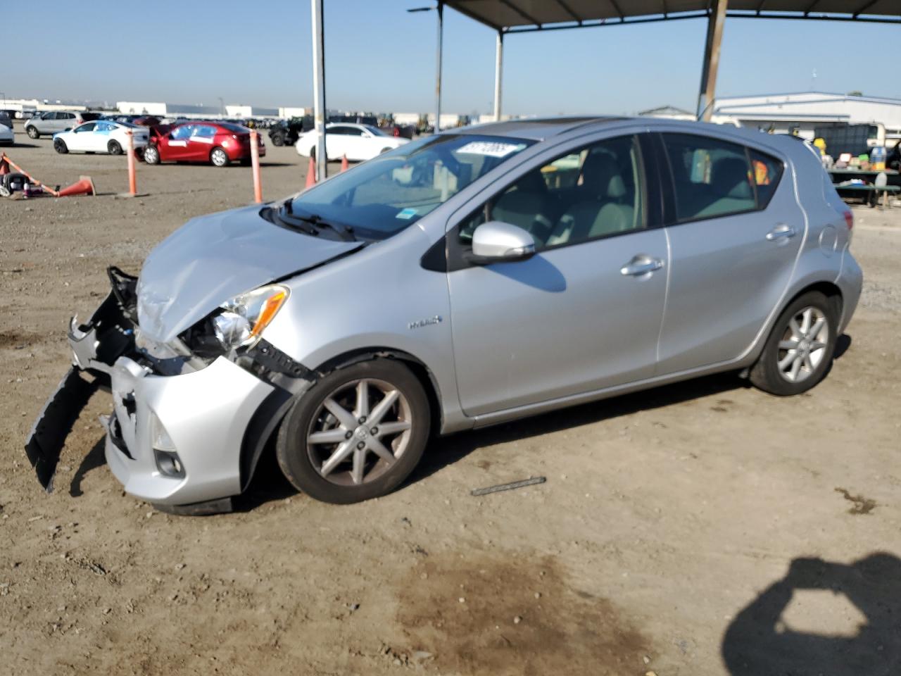 TOYOTA PRIUS C 2014