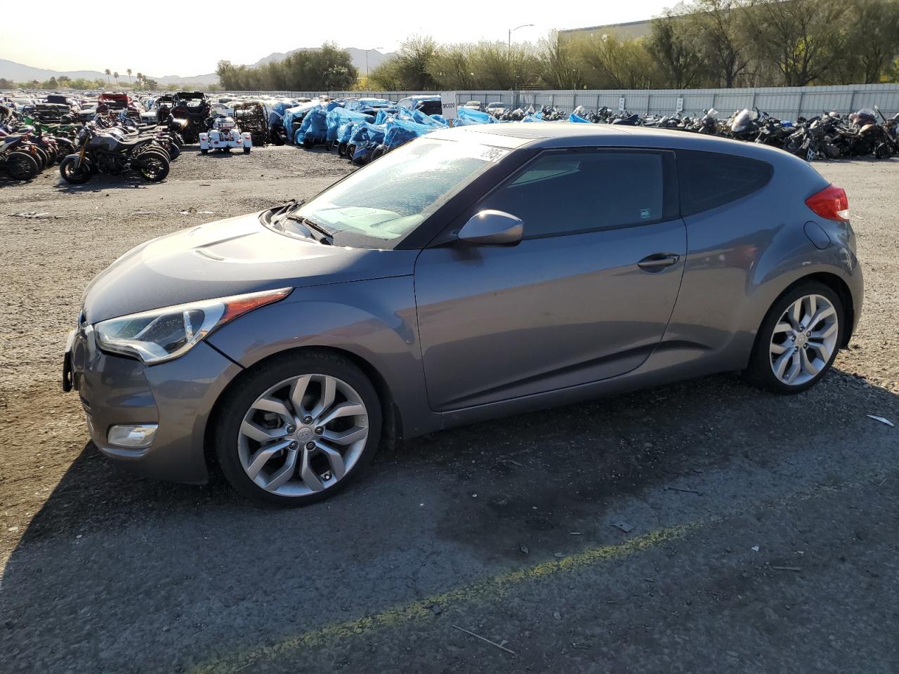 HYUNDAI VELOSTER 2015