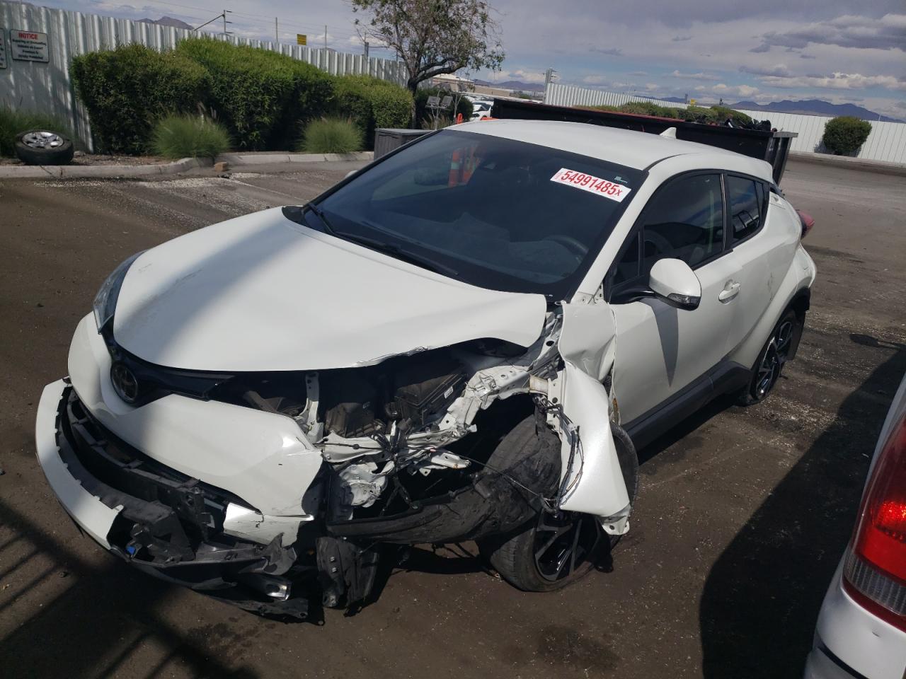 TOYOTA C-HR XLE 2018