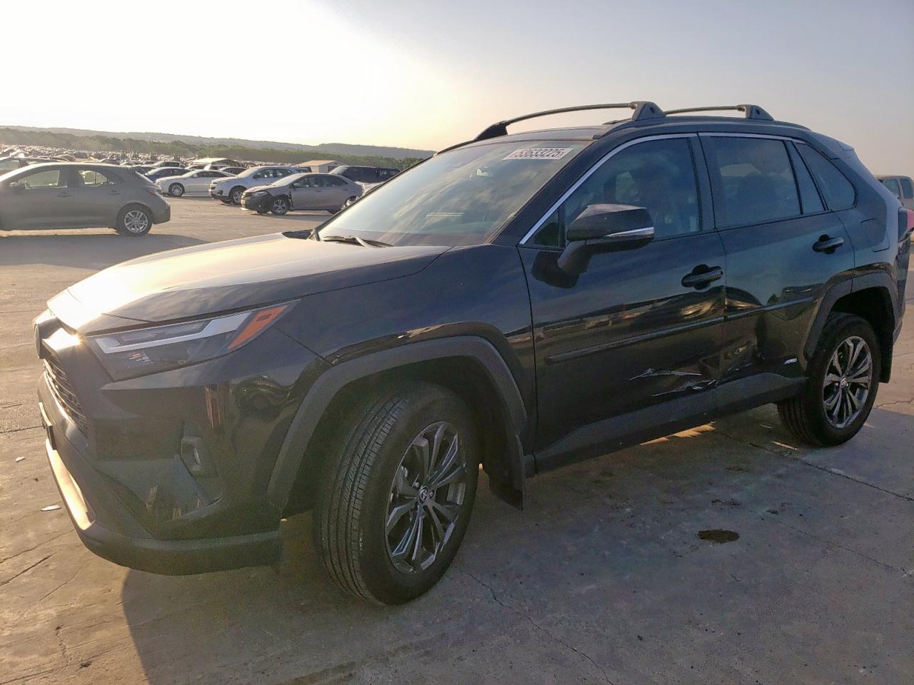 TOYOTA RAV4 XLE P 2024