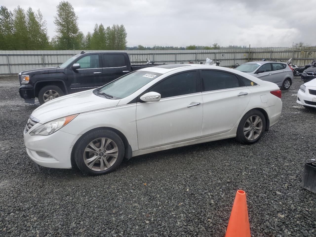 HYUNDAI SONATA SE 2011
