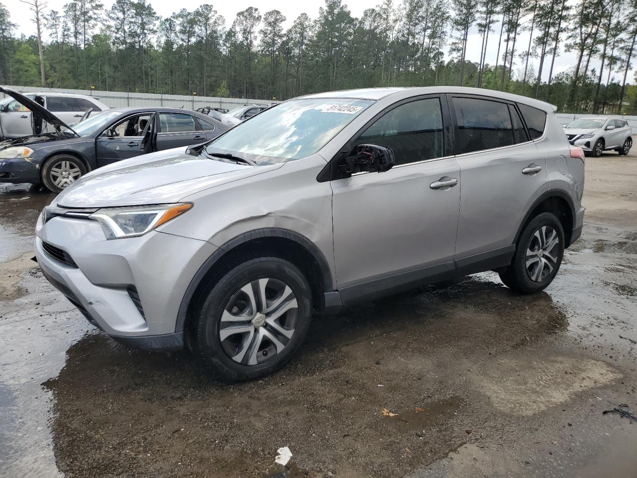 TOYOTA RAV4 LE 2017