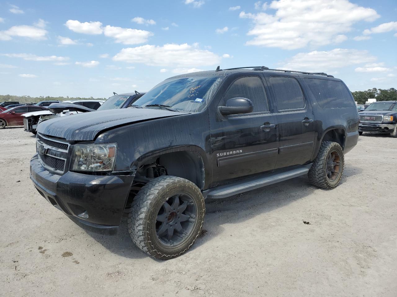 CHEVROLET SUBURBAN K 2013