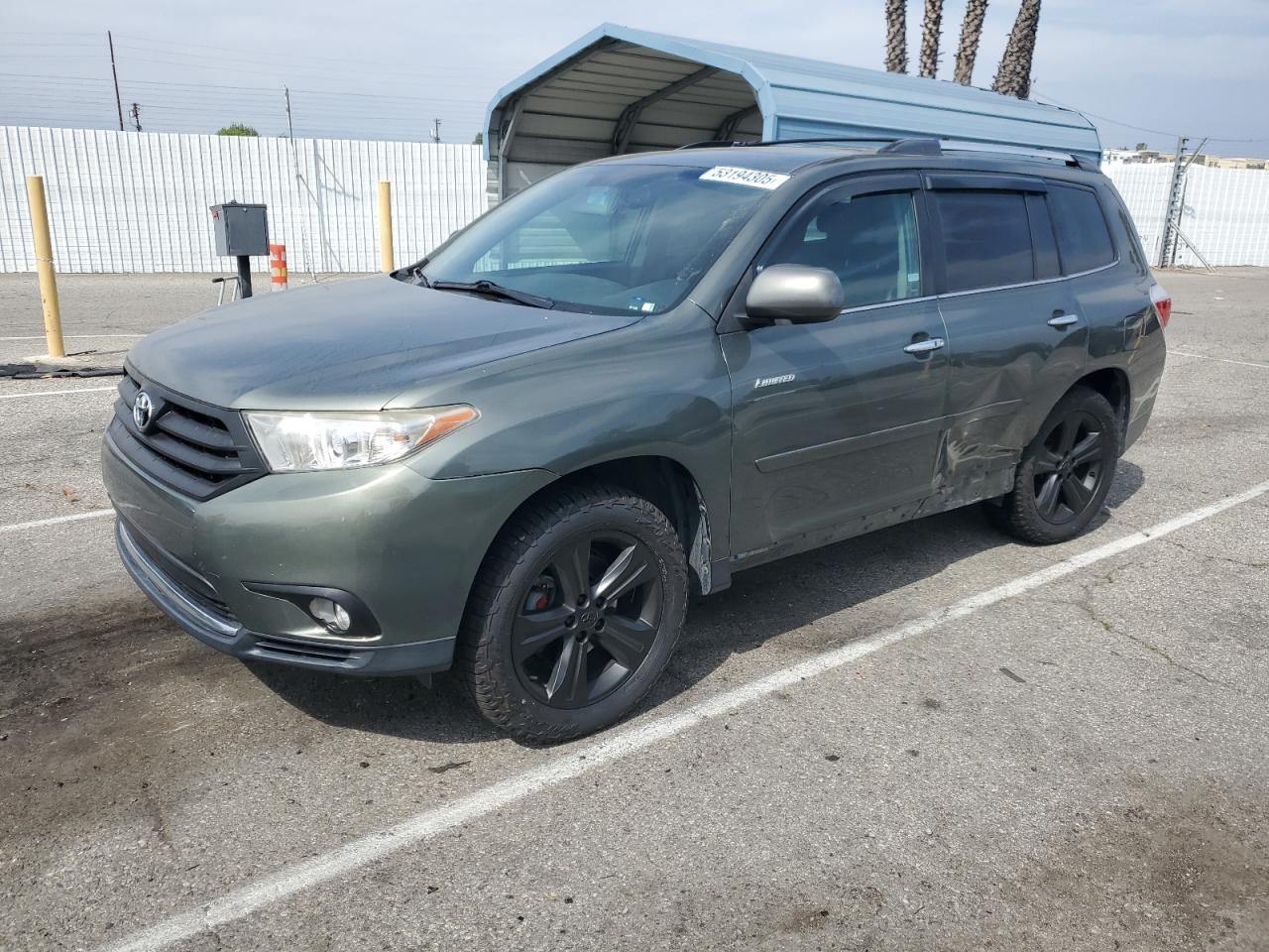 TOYOTA HIGHLANDER 2013