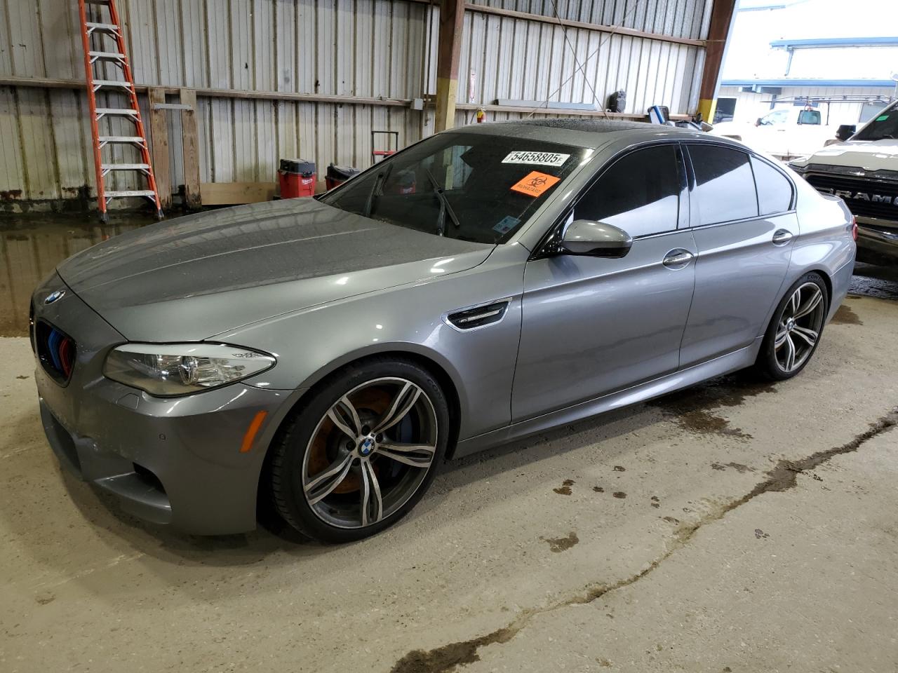 BMW M5 2013