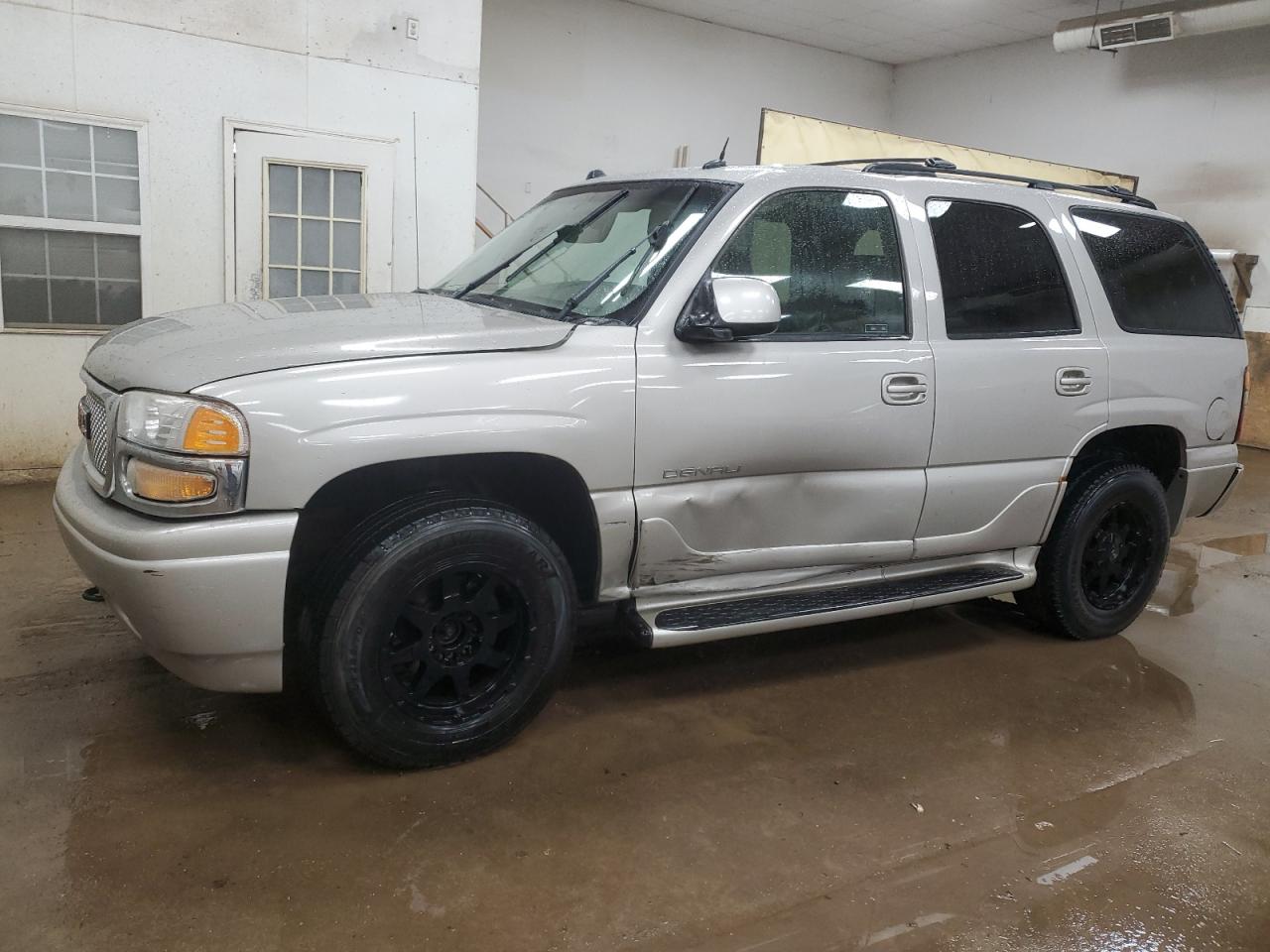 GMC YUKON DENA 2005