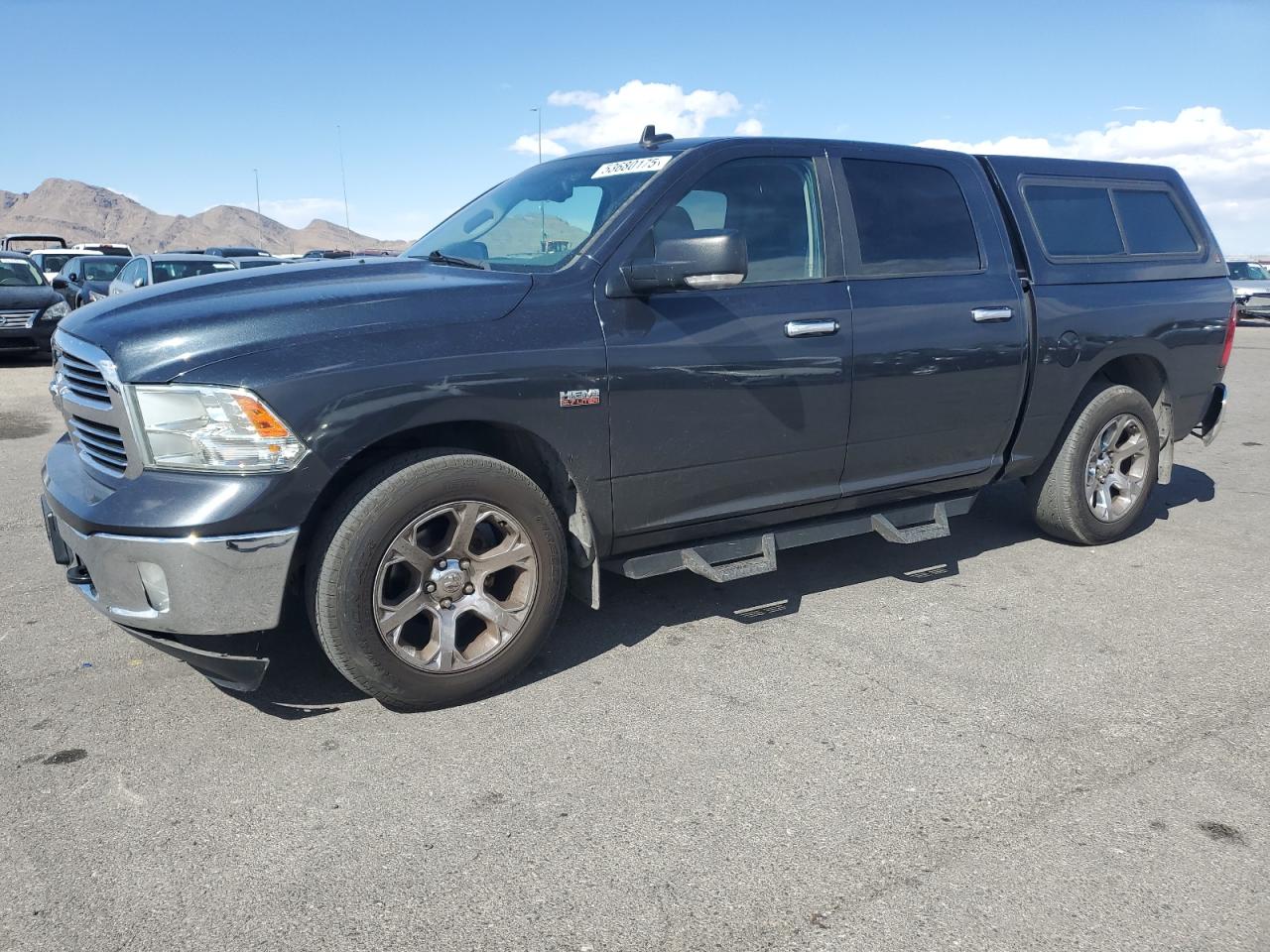 RAM 1500 SLT 2015