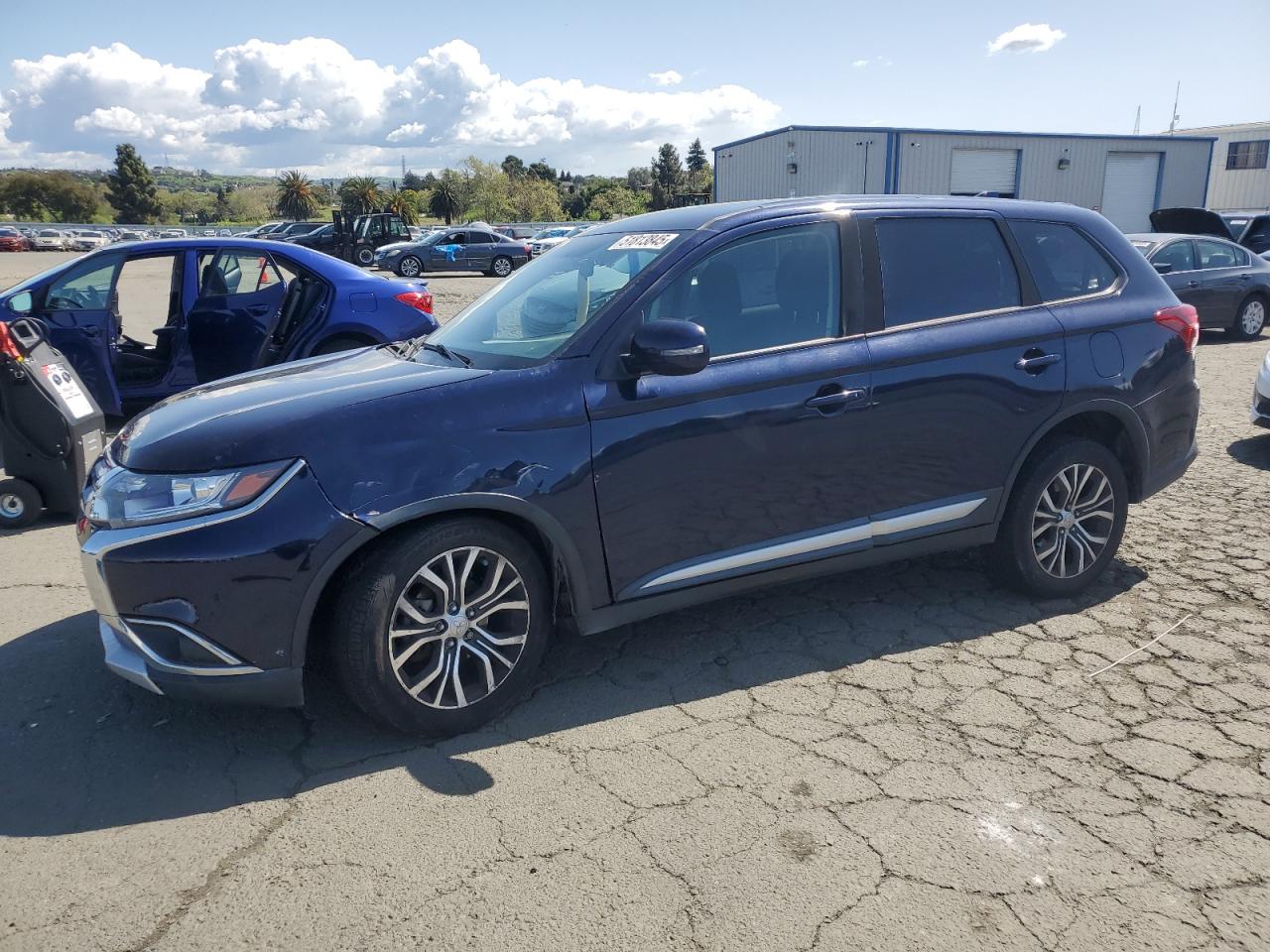 MITSUBISHI OUTLANDER 2018