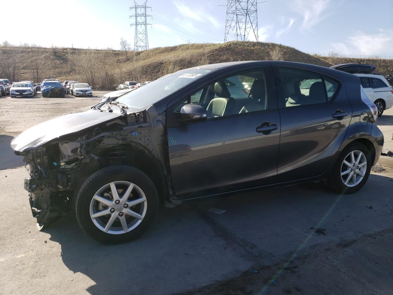 TOYOTA PRIUS C 2013