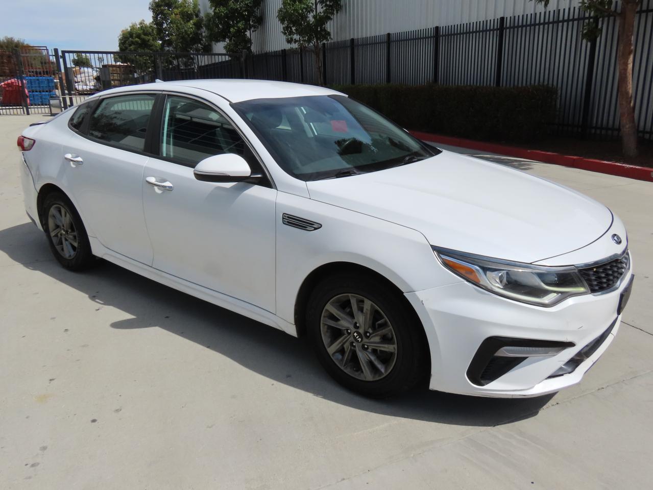 KIA OPTIMA LX 2019