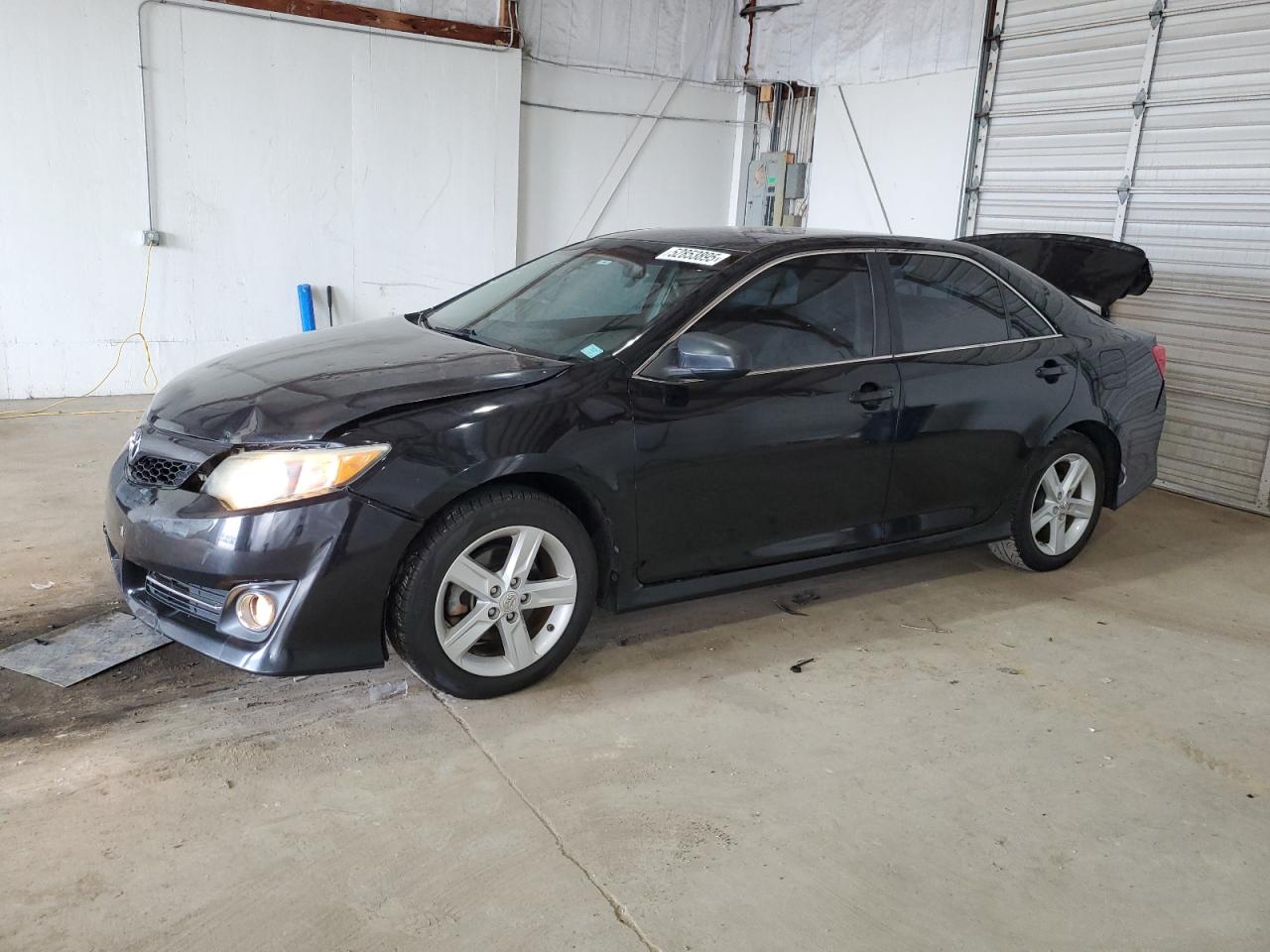 TOYOTA CAMRY L 2013