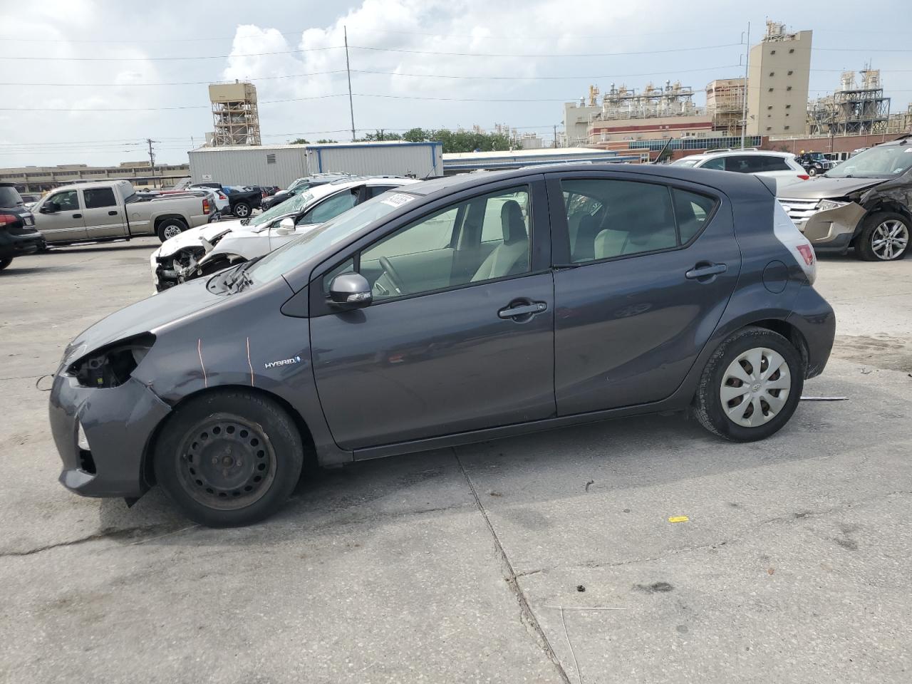 TOYOTA PRIUS C 2013