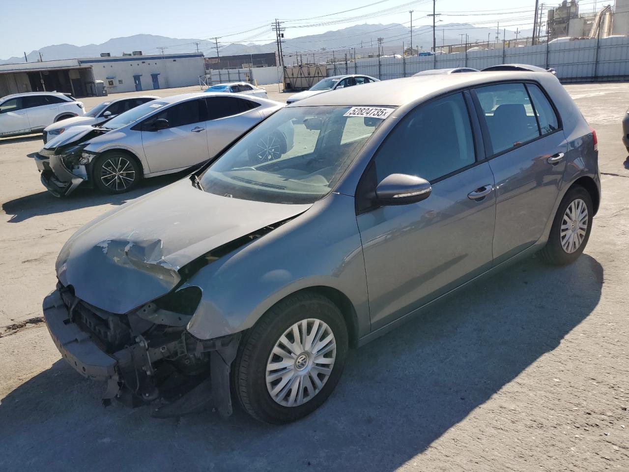 VOLKSWAGEN GOLF 2012
