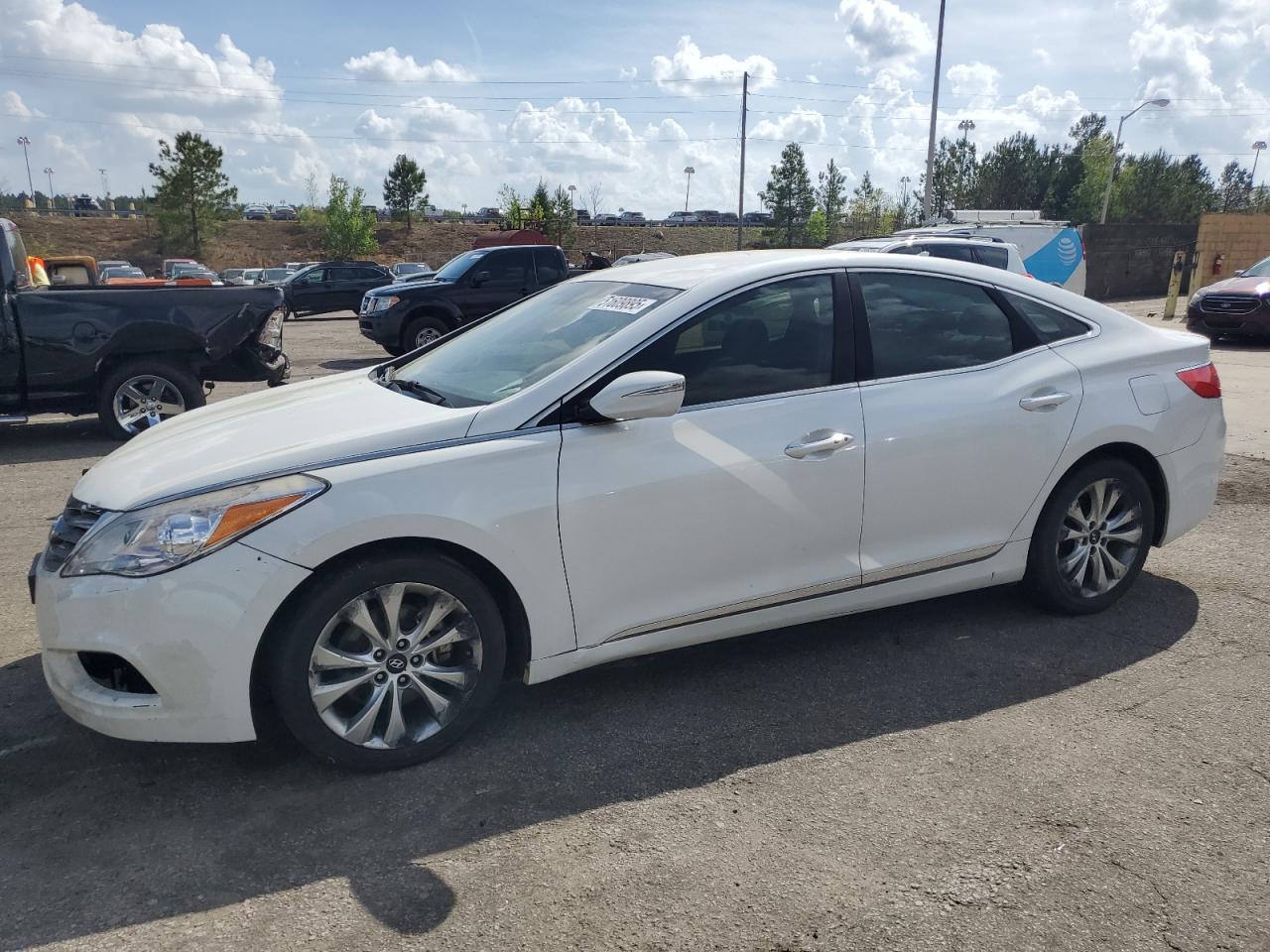 HYUNDAI AZERA 2014