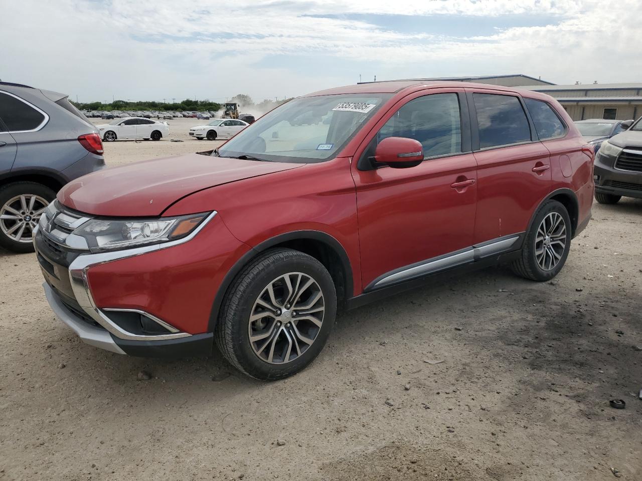 MITSUBISHI OUTLANDER 2018