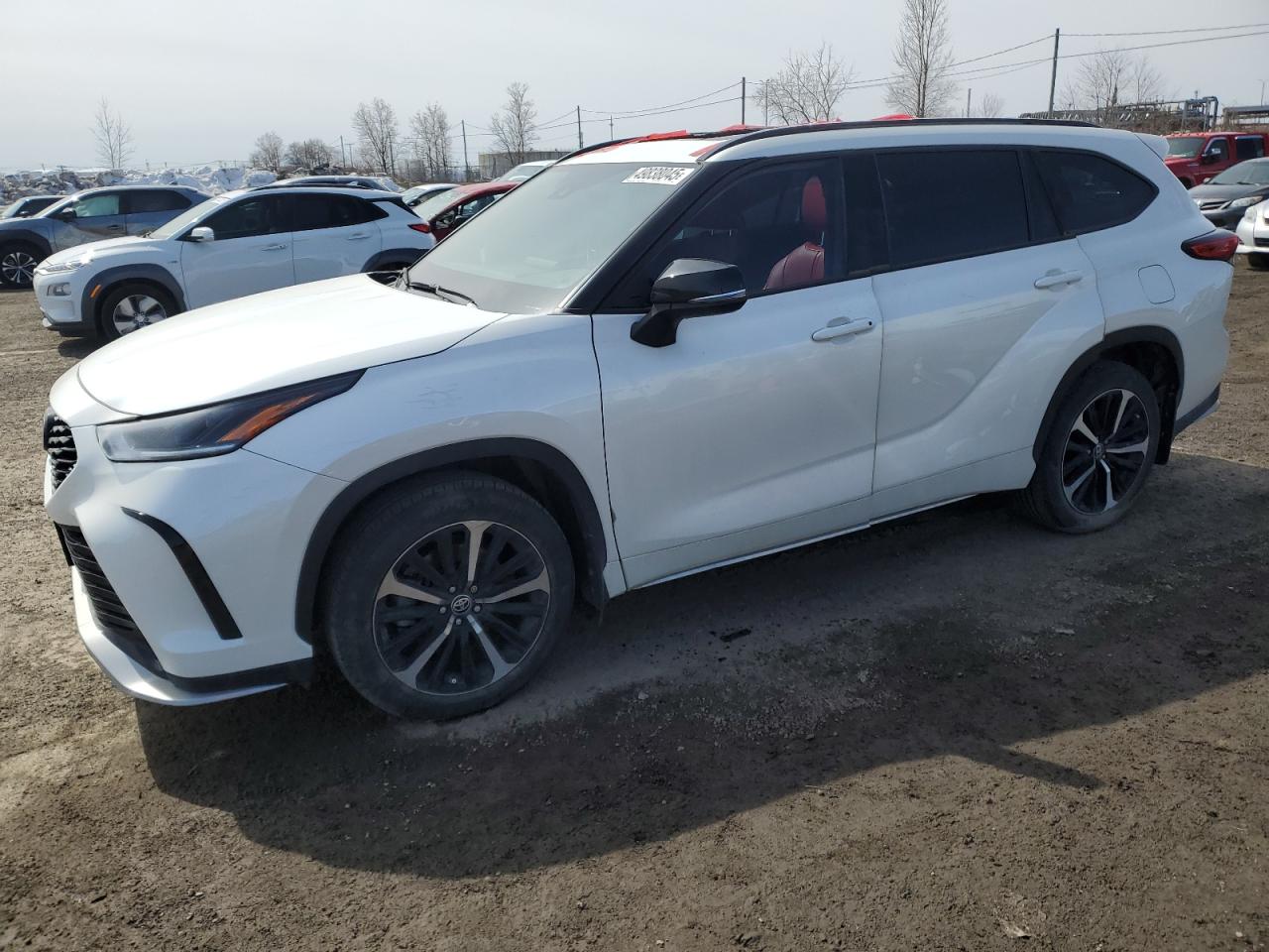 TOYOTA HIGHLANDER 2021