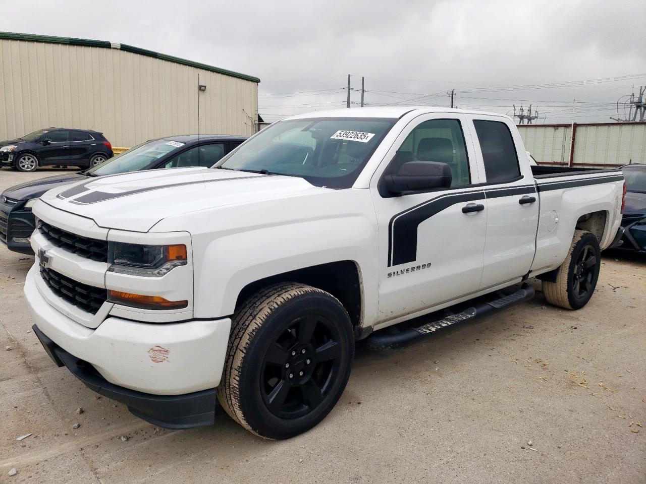CHEVROLET SILVERADO 2017