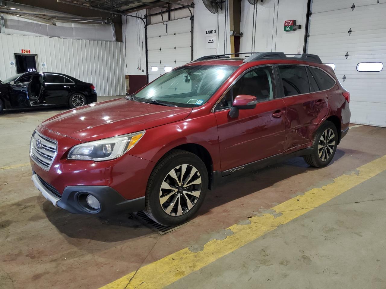 SUBARU OUTBACK 2. 2016
