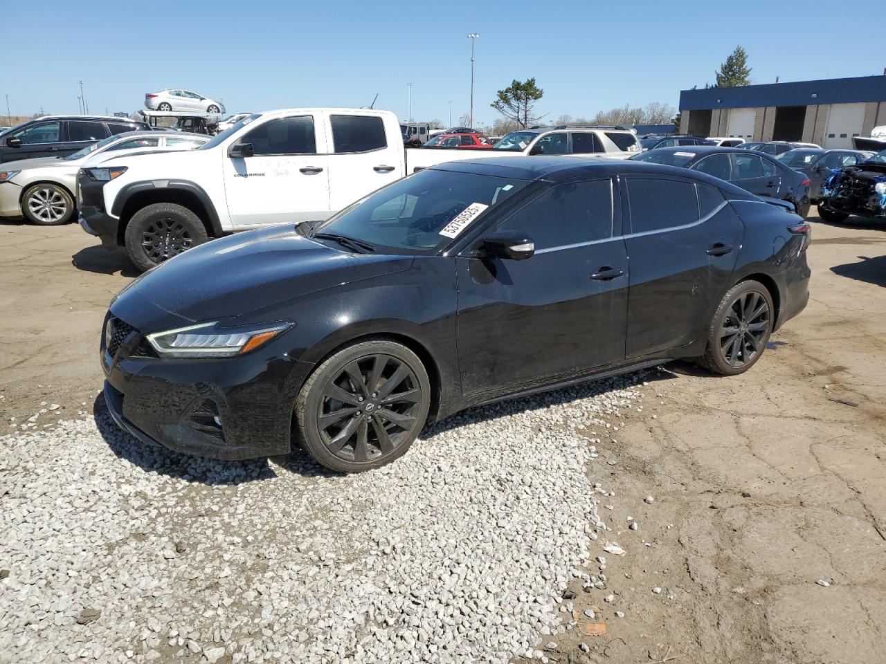 NISSAN MAXIMA SR 2023