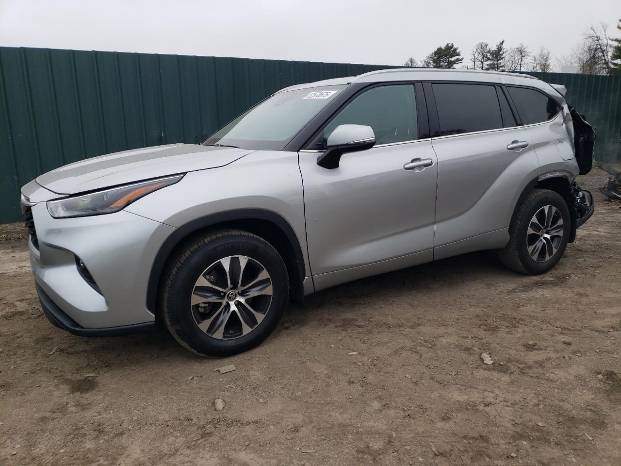 TOYOTA HIGHLANDER 2022