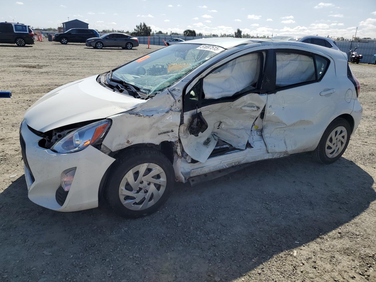 TOYOTA PRIUS C 2016