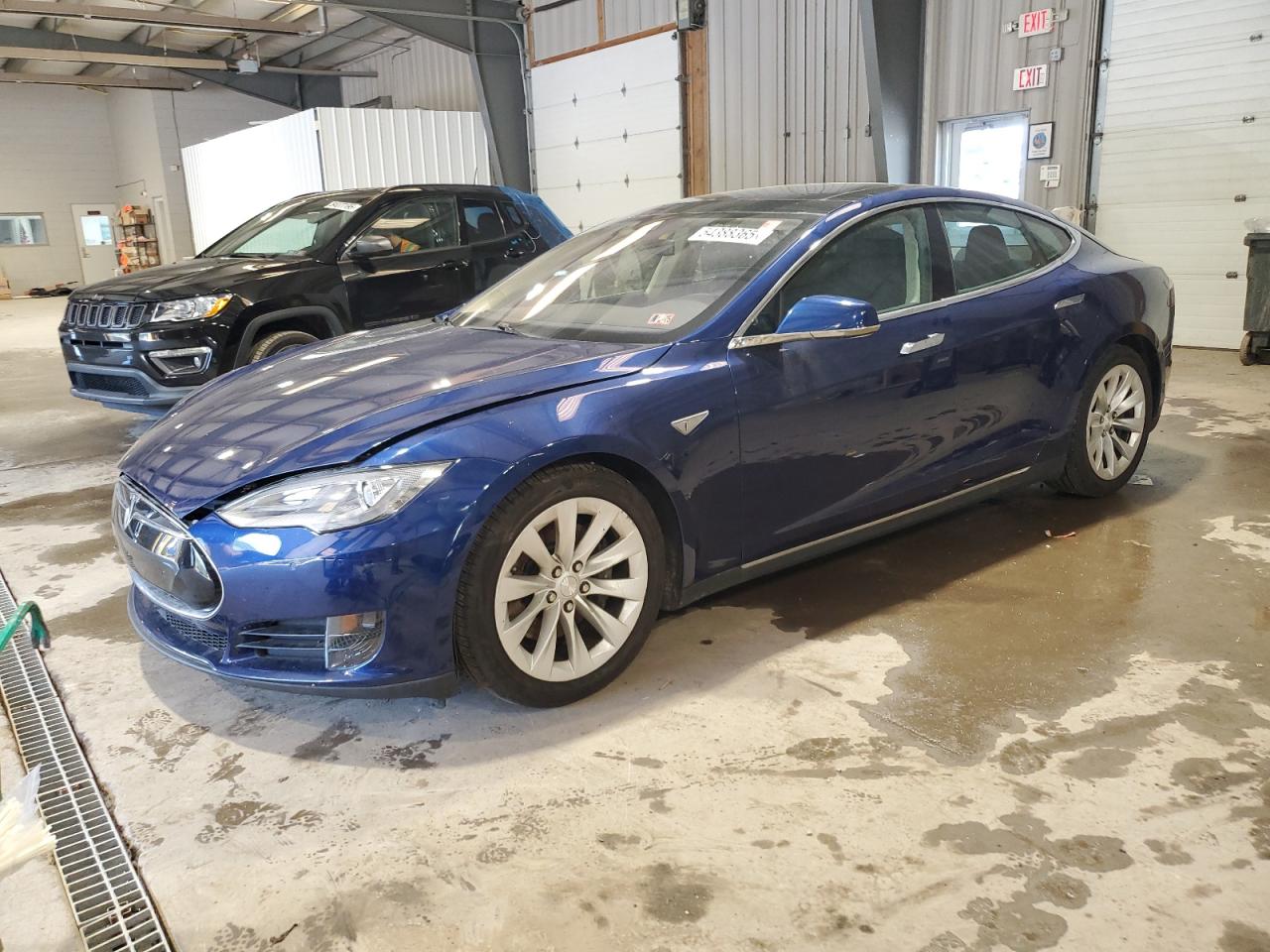 TESLA MODEL S 2016