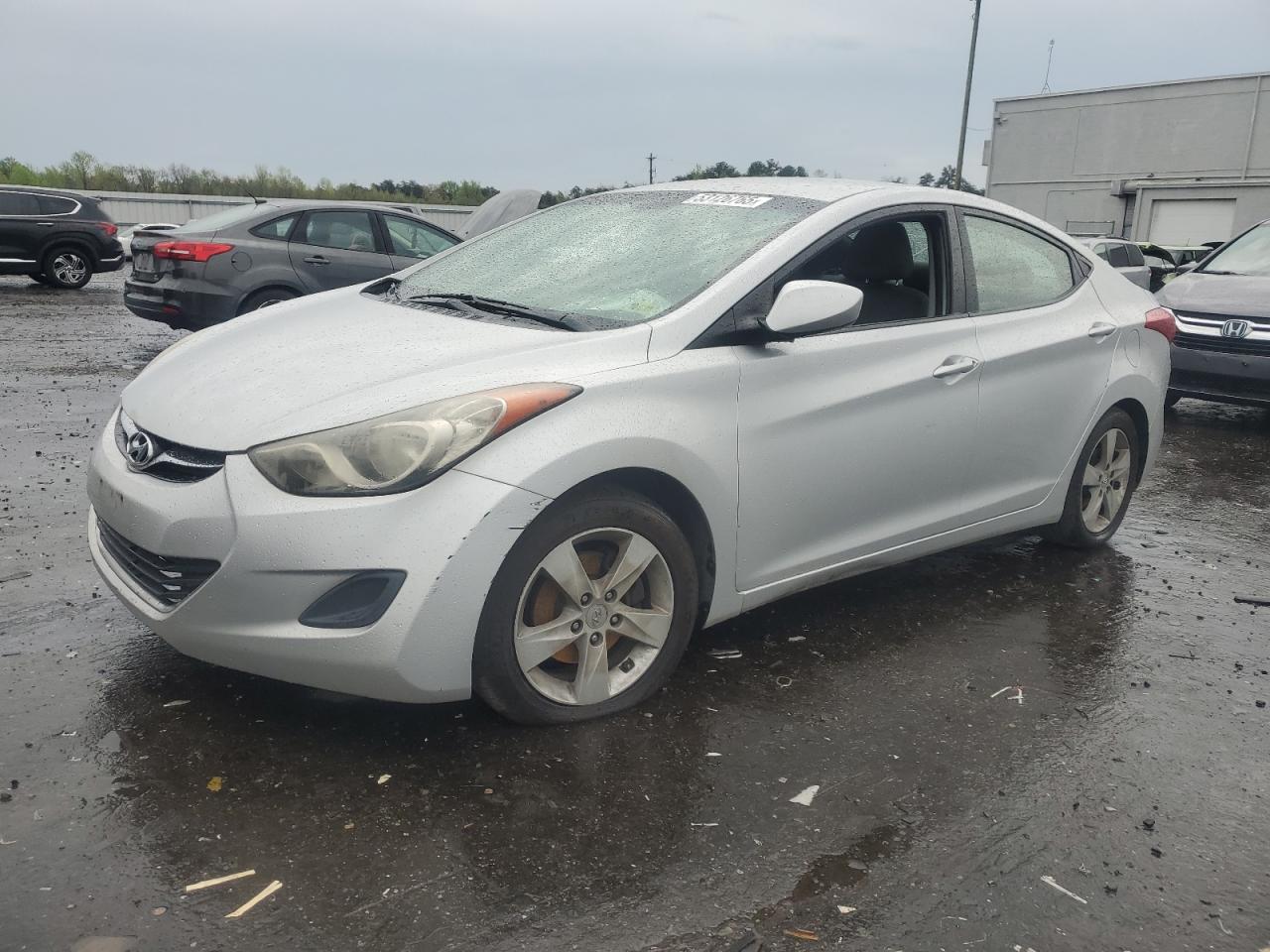 HYUNDAI ELANTRA GL 2011