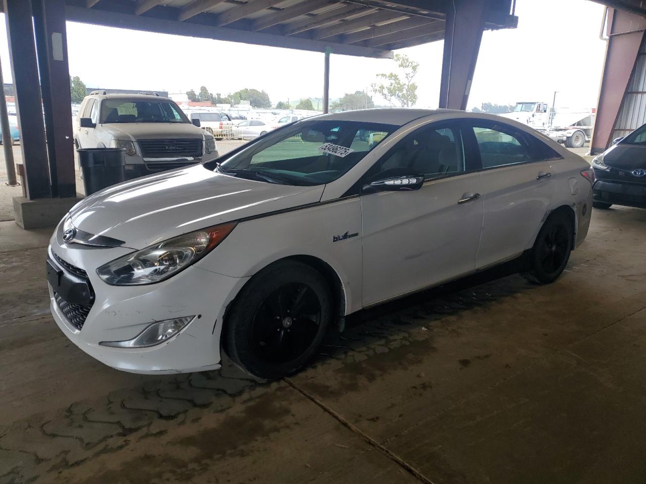 HYUNDAI SONATA HYB 2015