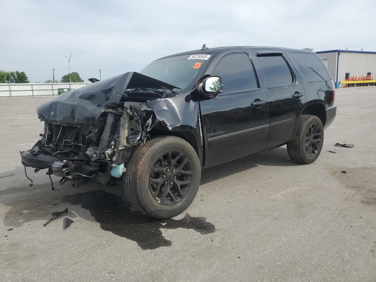 GMC YUKON DENA 2013