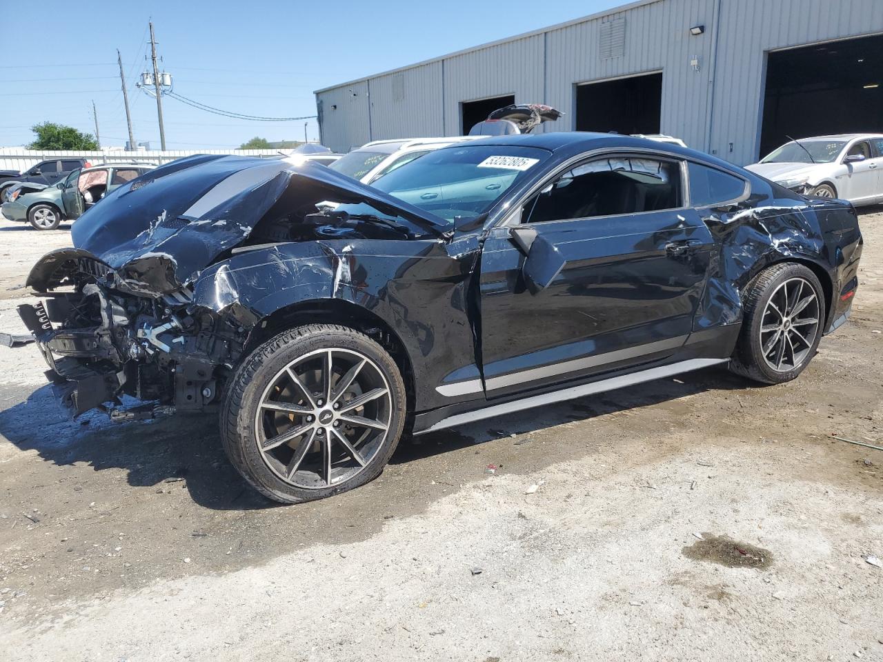 FORD MUSTANG 2021