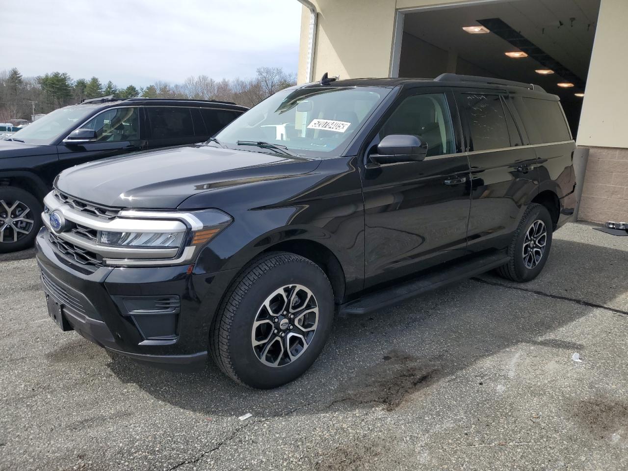 FORD EXPEDITION 2024