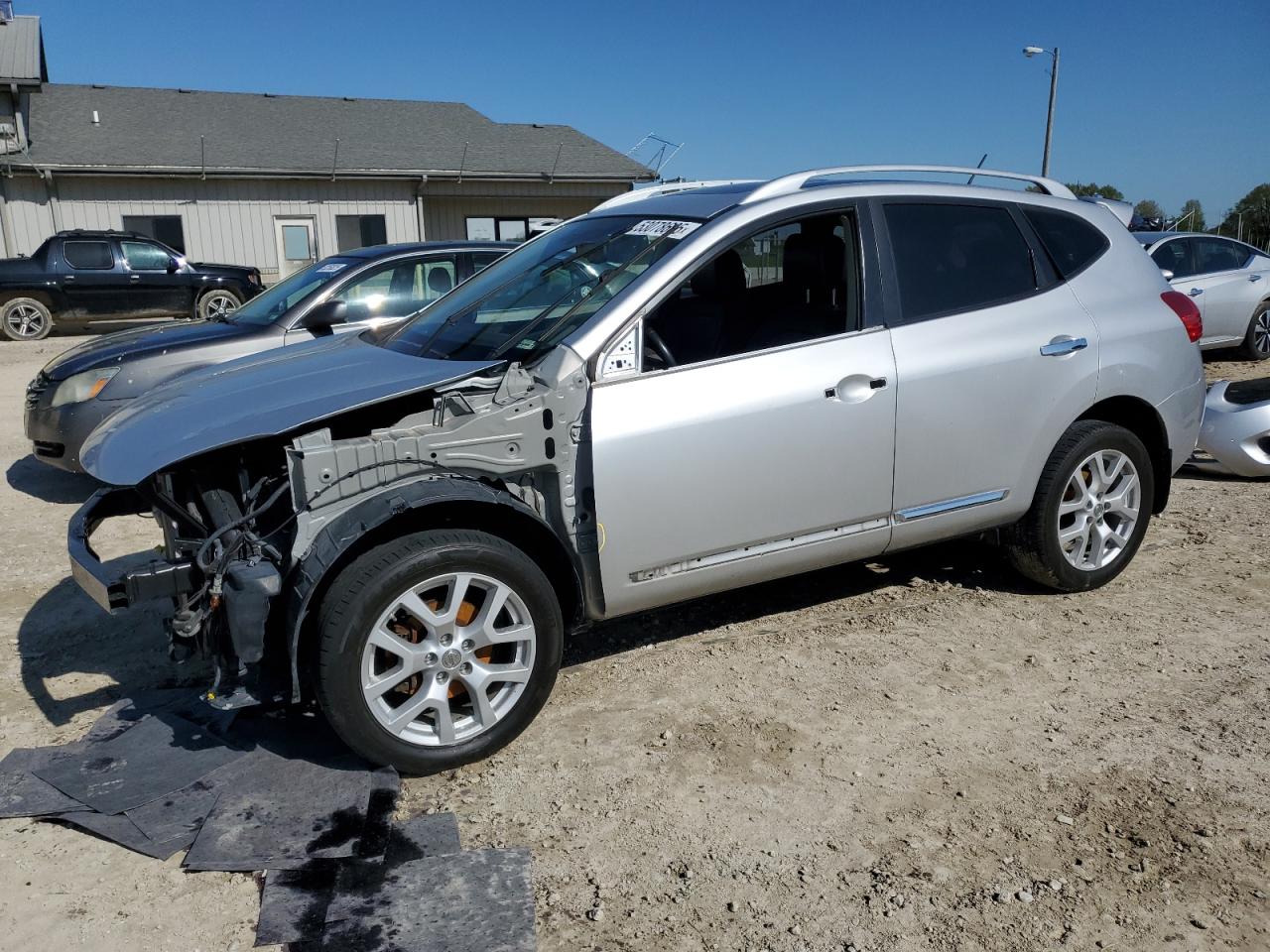 NISSAN ROGUE S 2013