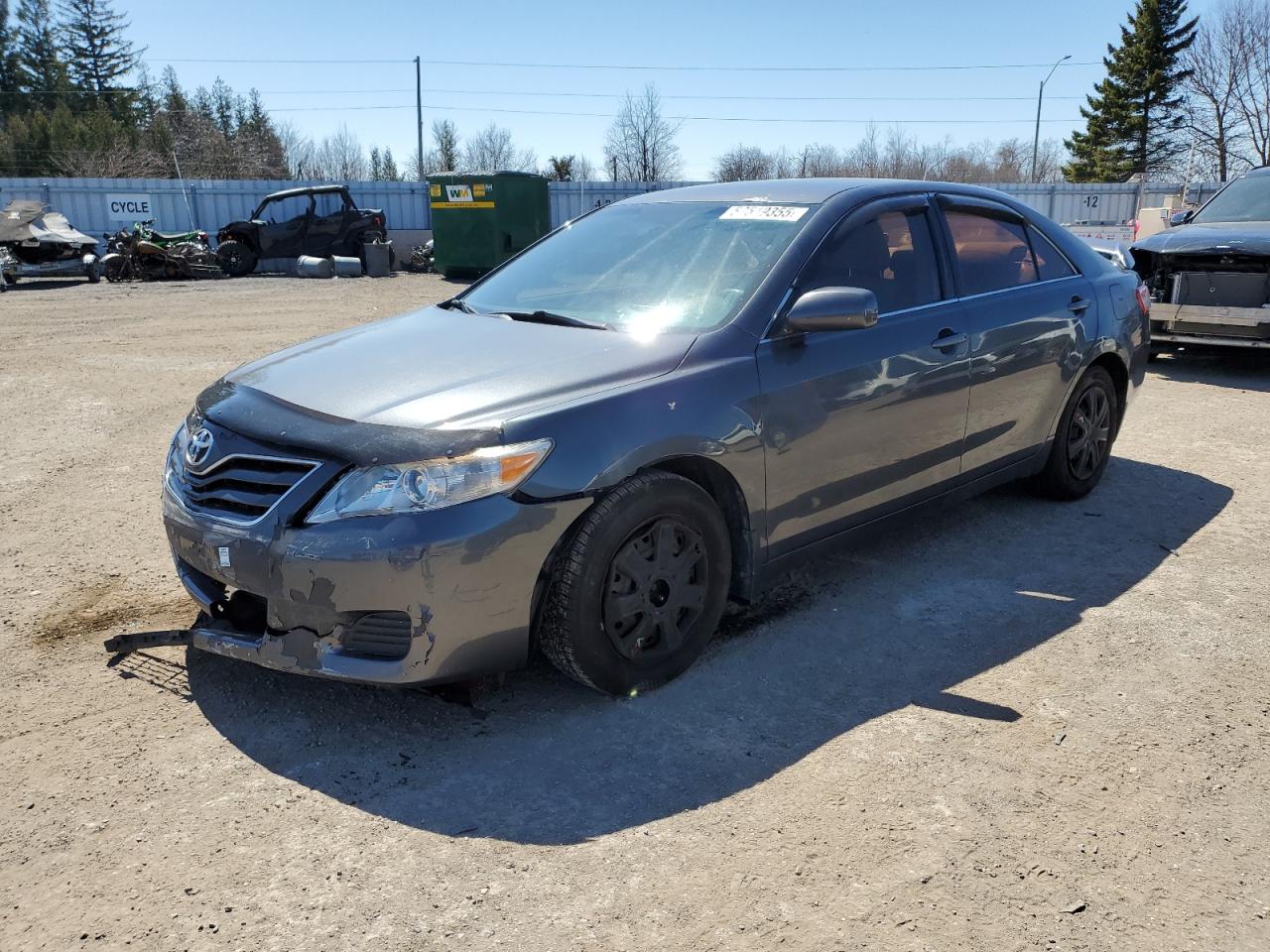 TOYOTA CAMRY BASE 2010
