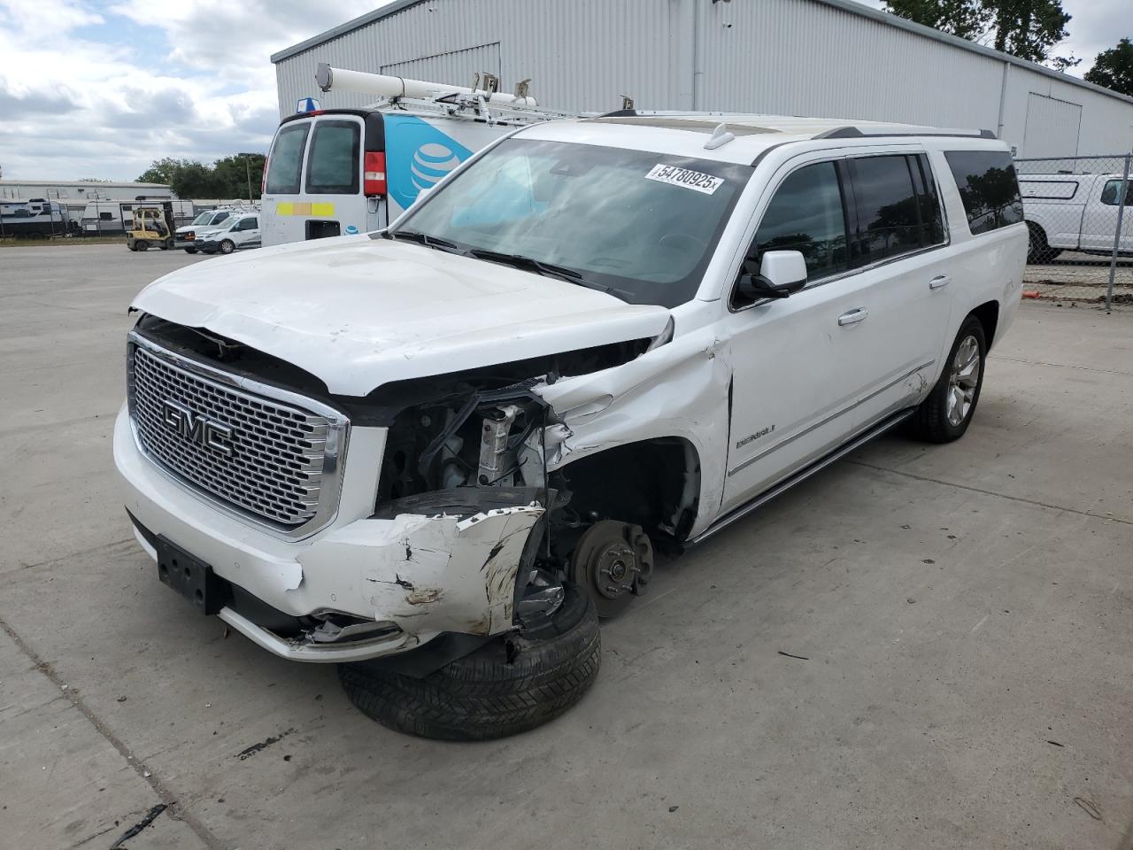 GMC YUKON XL D 2017