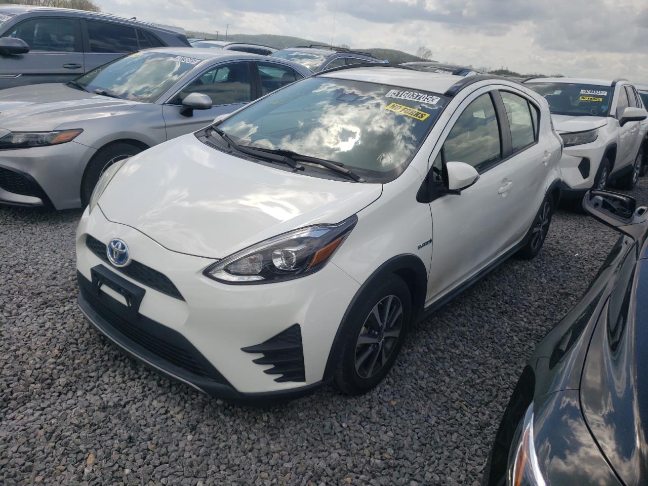 TOYOTA PRIUS C 2018
