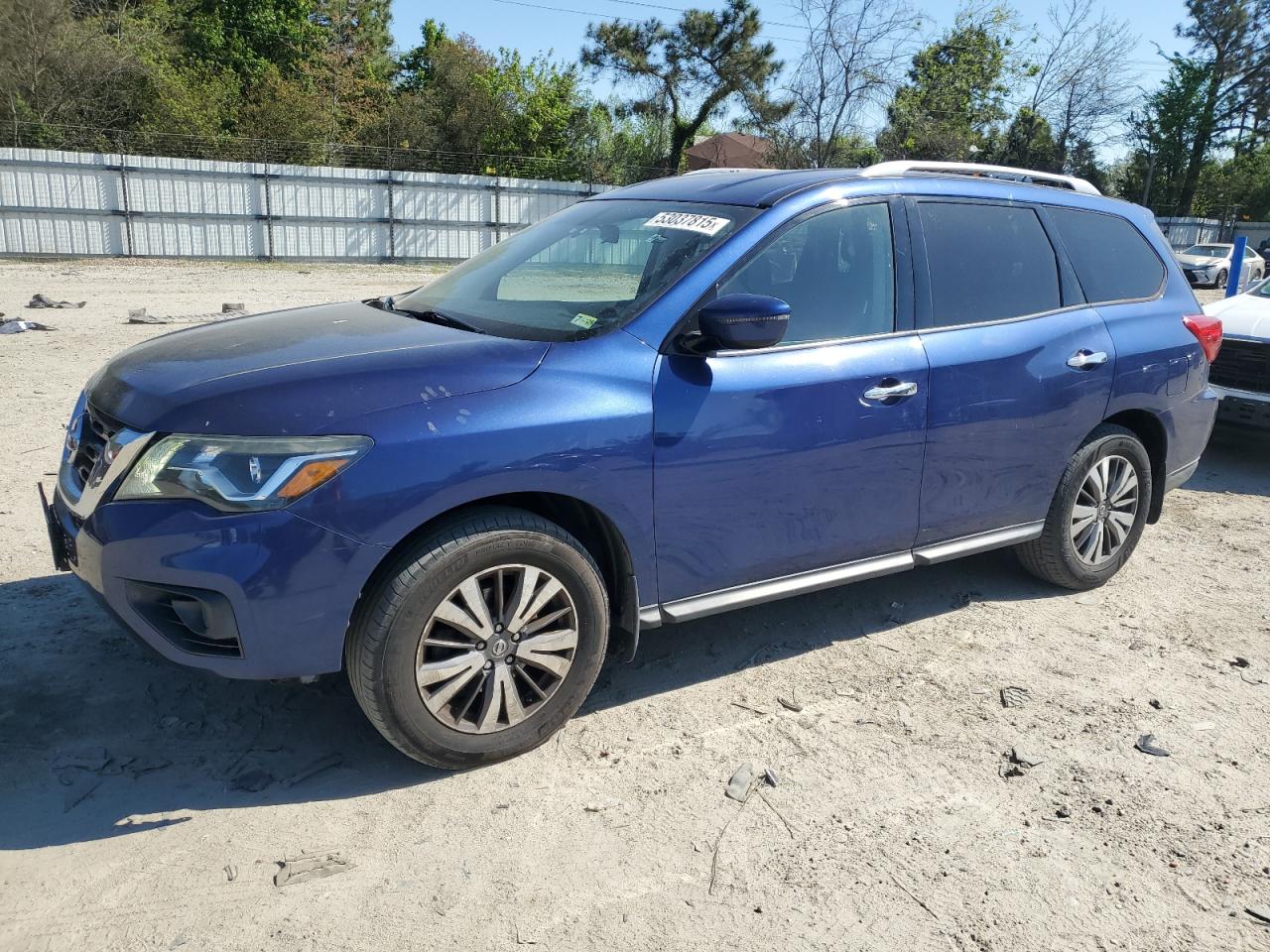 NISSAN PATHFINDER 2017