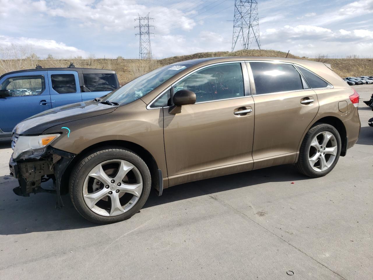 TOYOTA VENZA 2011