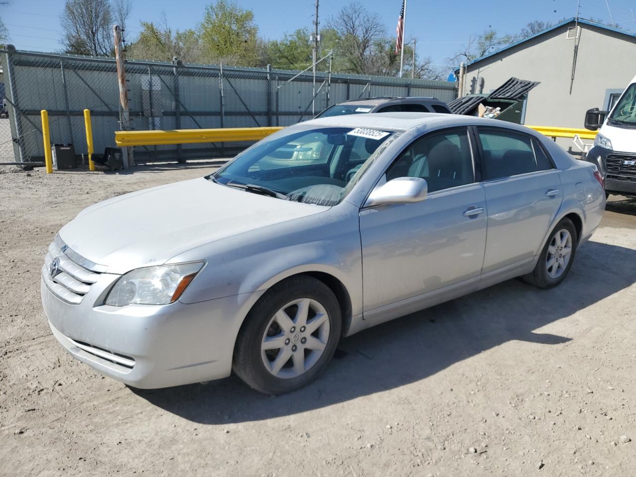 TOYOTA AVALON XL 2005