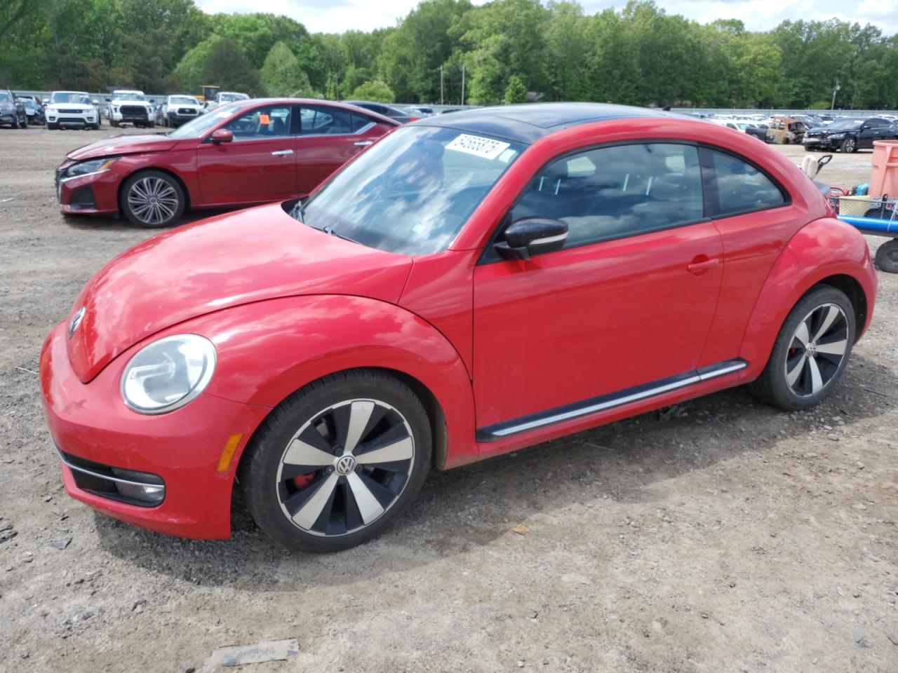 VOLKSWAGEN BEETLE TUR 2012