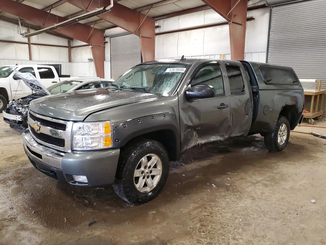 CHEVROLET SILVERADO 2011