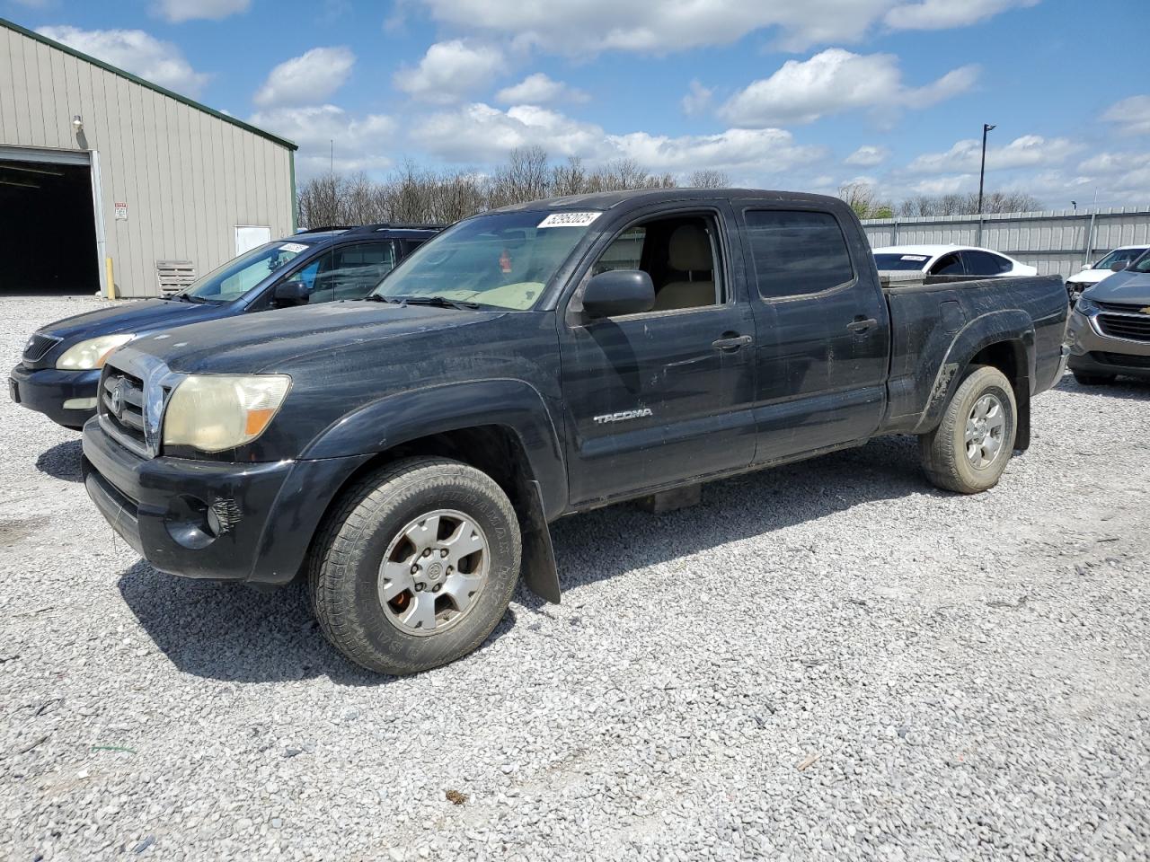 TOYOTA TACOMA DOU 2010