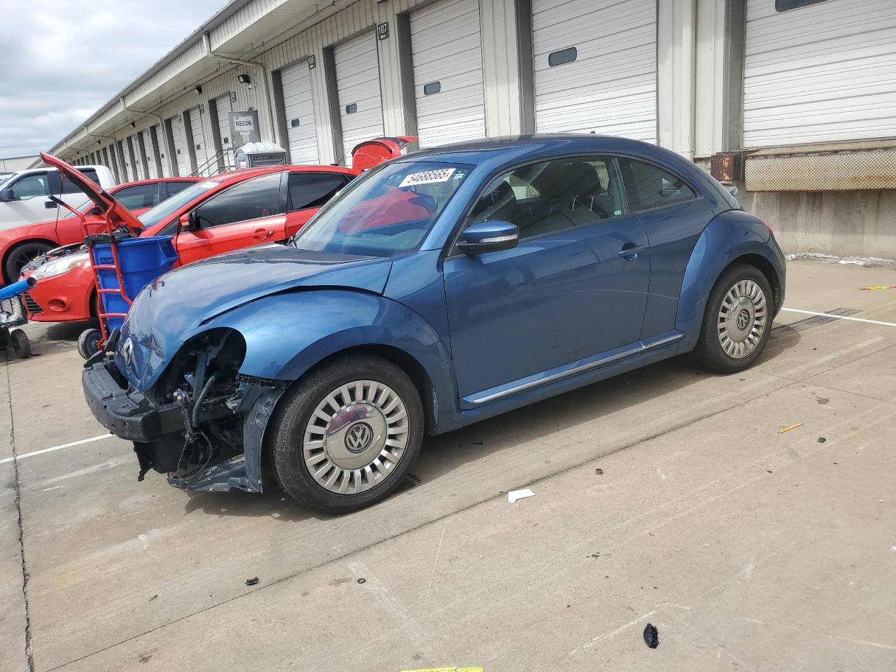 VOLKSWAGEN BEETLE SE 2016