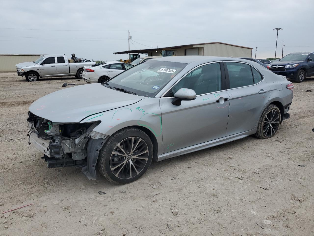 TOYOTA CAMRY SE 2020