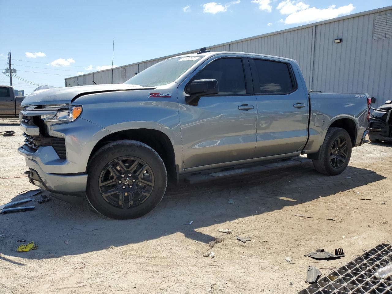 CHEVROLET SILVERADO 2023
