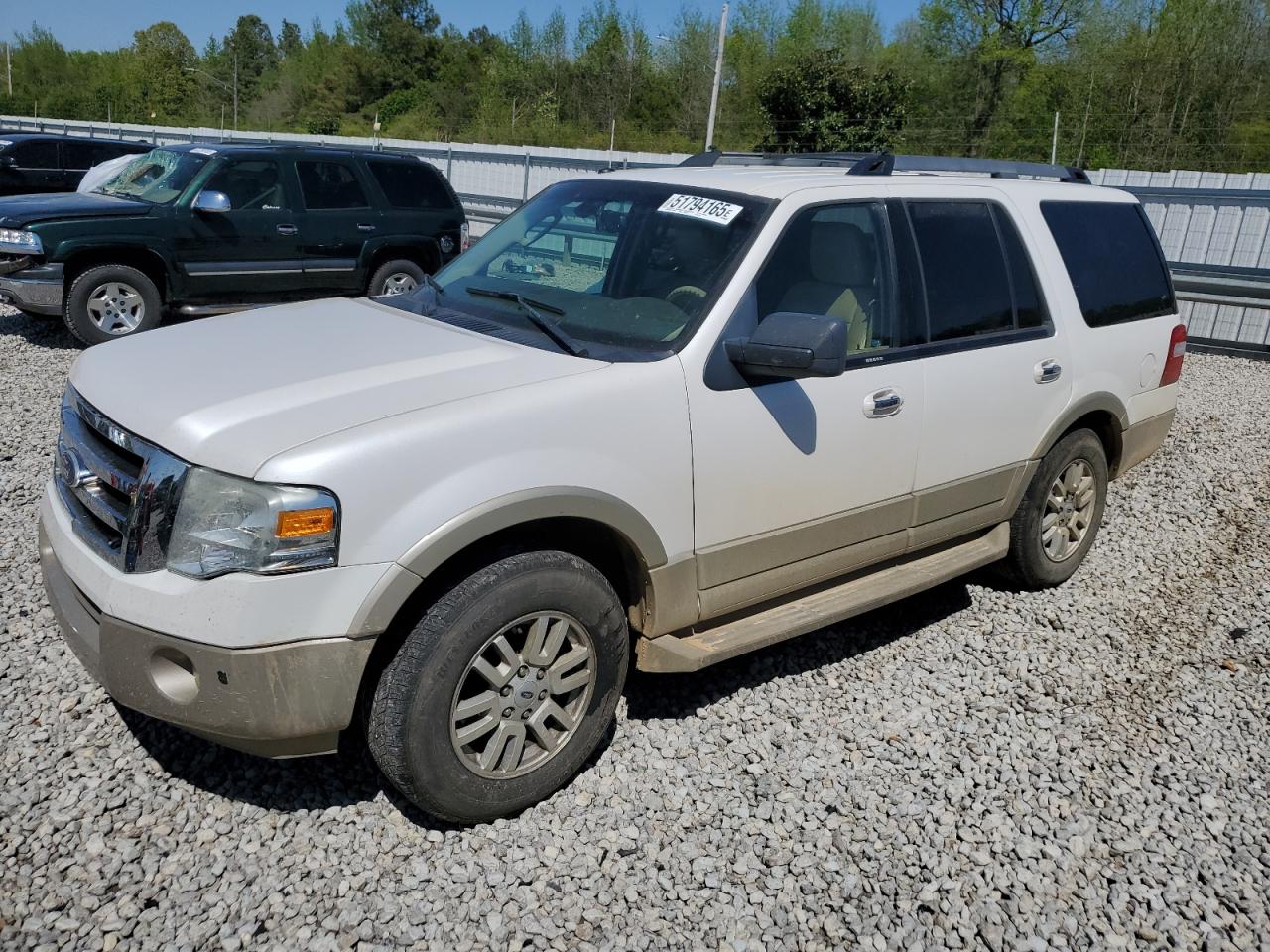FORD EXPEDITION 2010