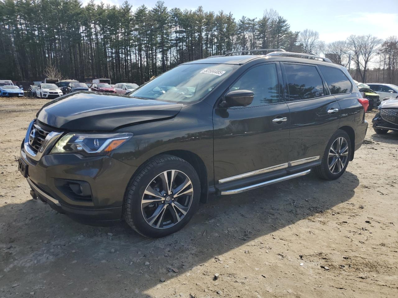NISSAN PATHFINDER 2017