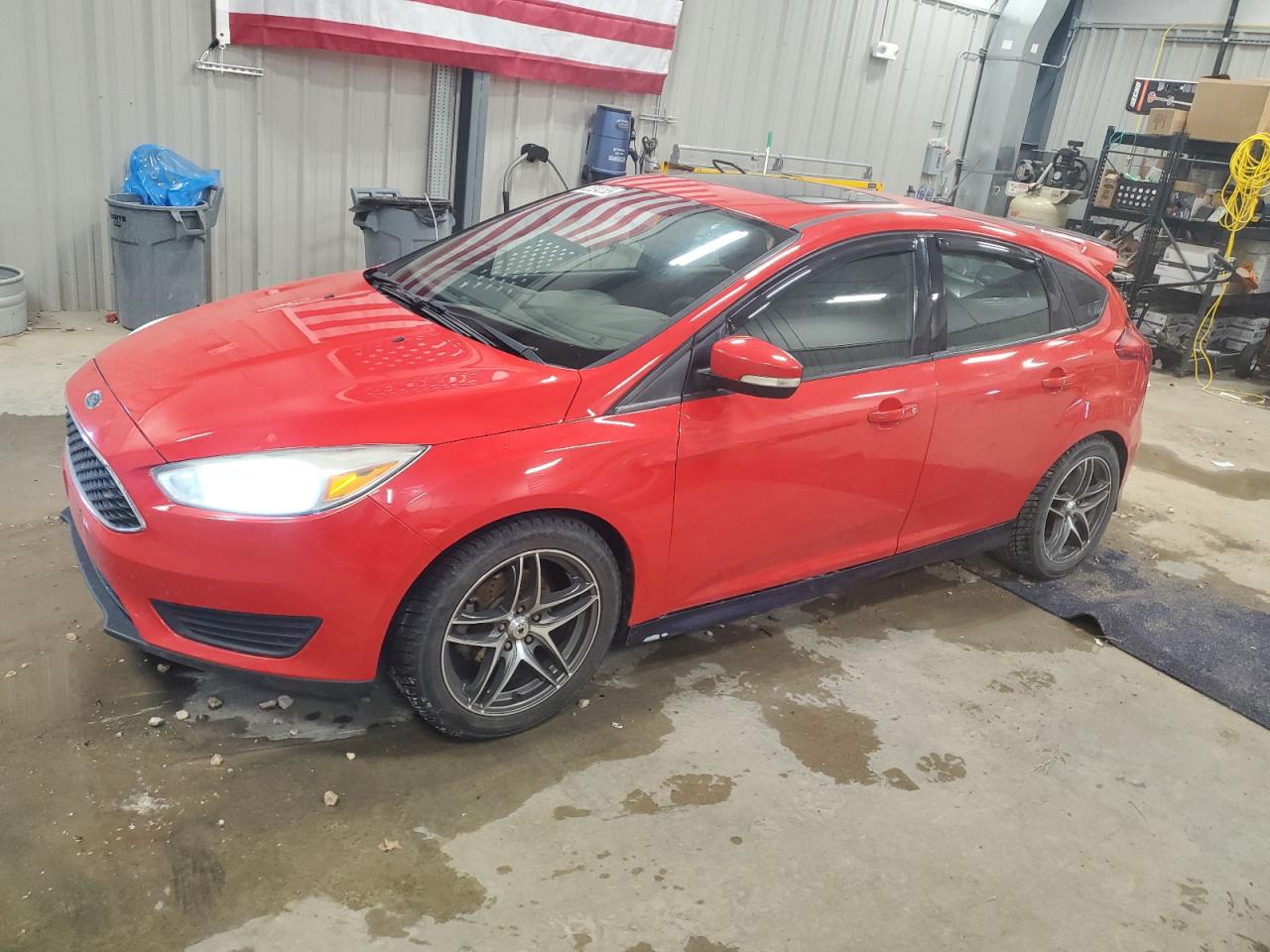 FORD FOCUS SE 2015